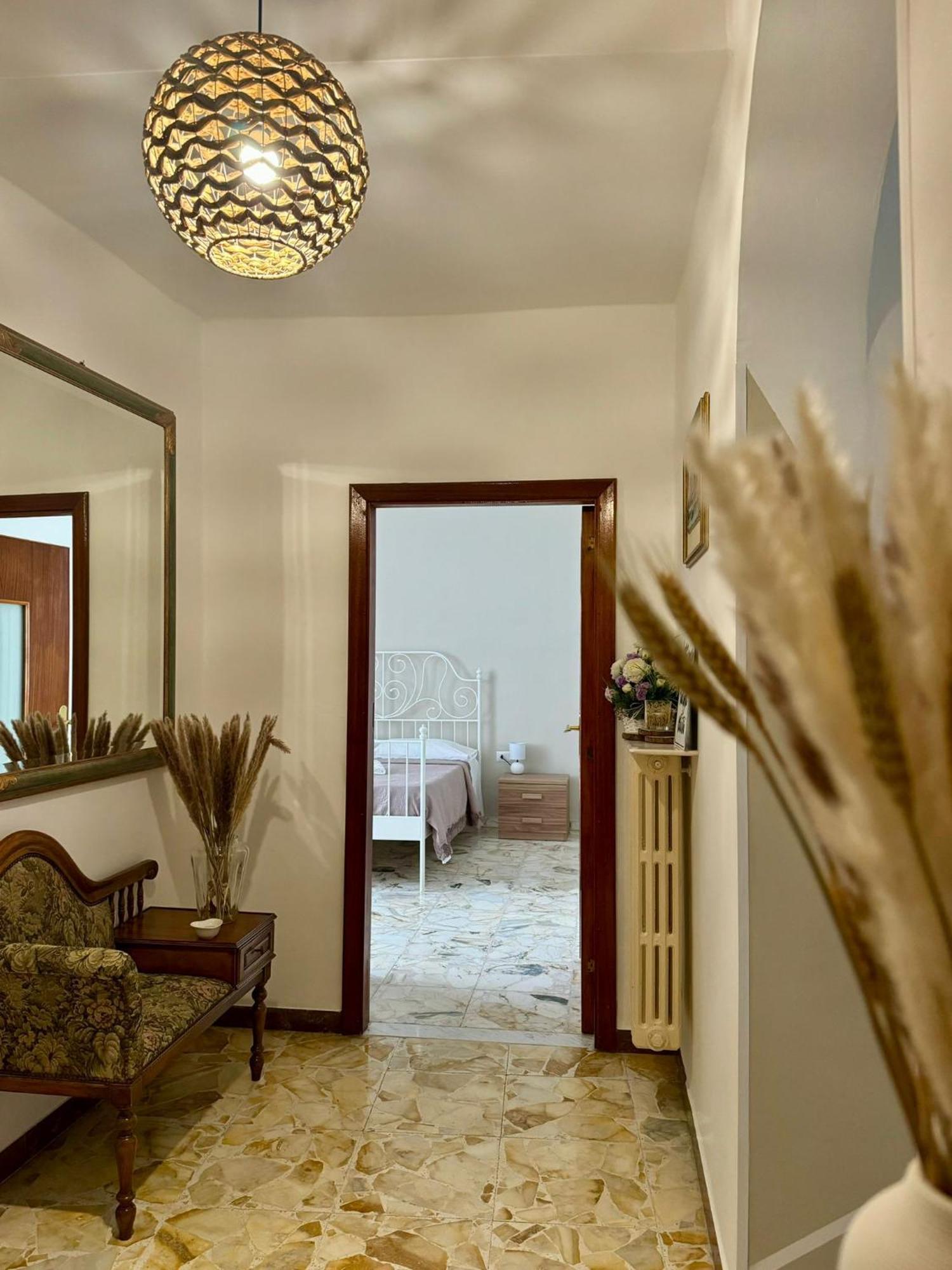 Ely House Apartment มอนเต ซานตานเจโล ภายนอก รูปภาพ