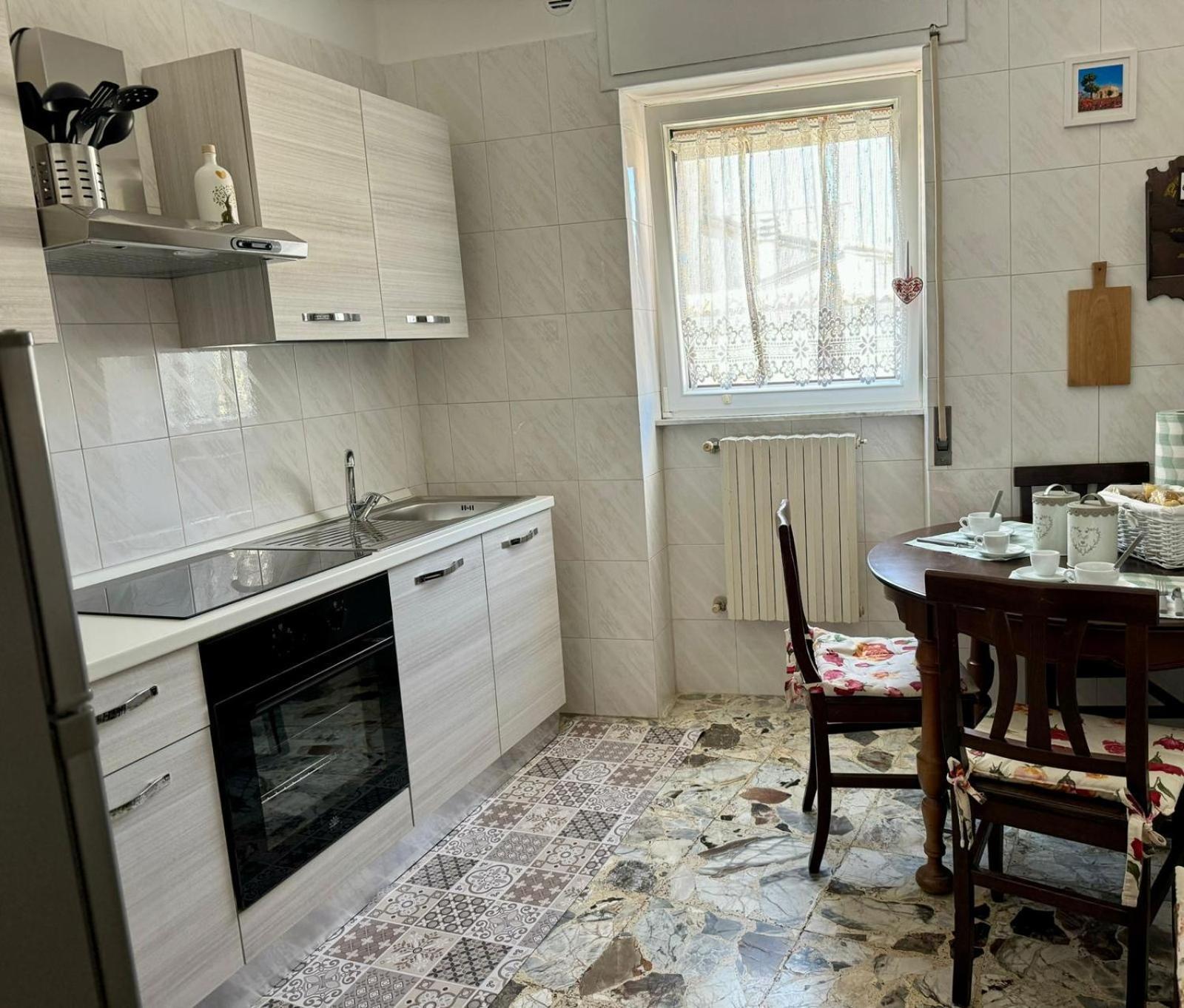 Ely House Apartment มอนเต ซานตานเจโล ภายนอก รูปภาพ