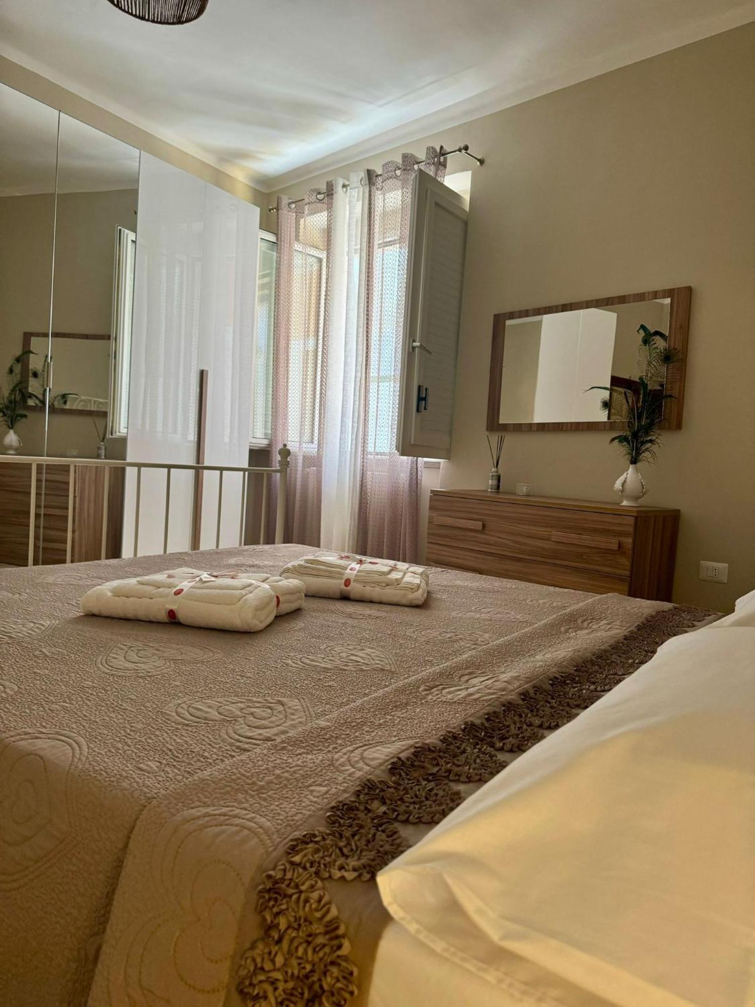 Ely House Apartment มอนเต ซานตานเจโล ภายนอก รูปภาพ